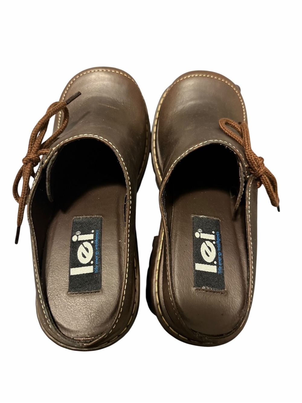 L.e.i Women's Vintage Y2K Brown faux Leather chunky Platform Mules - Picture 5 of 9